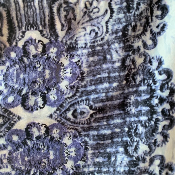 1. State Summer Shorts - Picture 4 of 8